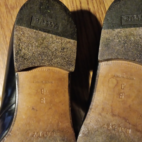 BALLy  SLIP ON LOAFERS   DRESS SHOES  WITH TASSELS  BLACK LEATHER  SIZE 8 - Picture 7 of 14